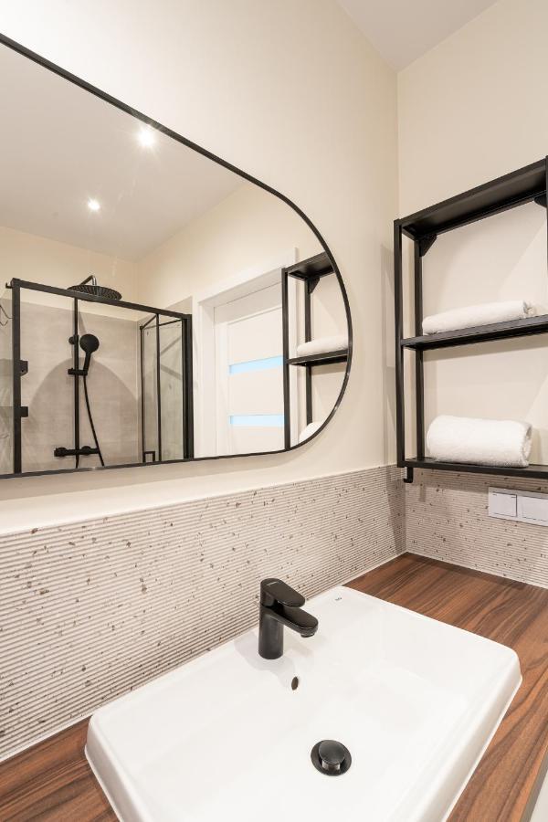 Rentplanet - Przedmiescie Olawskie Wroclaw Ngoại thất bức ảnh