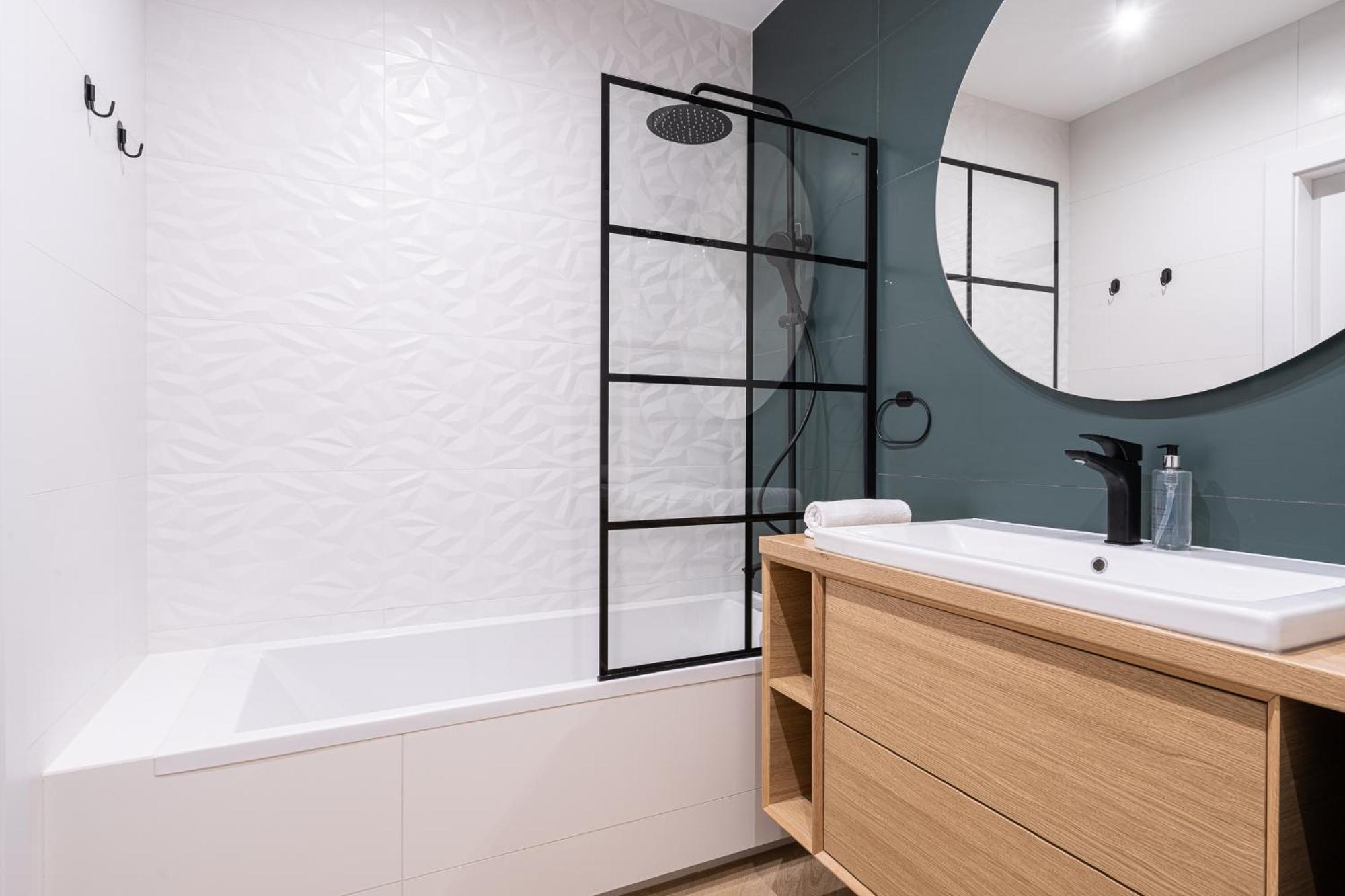 Rentplanet - Przedmiescie Olawskie Wroclaw Ngoại thất bức ảnh